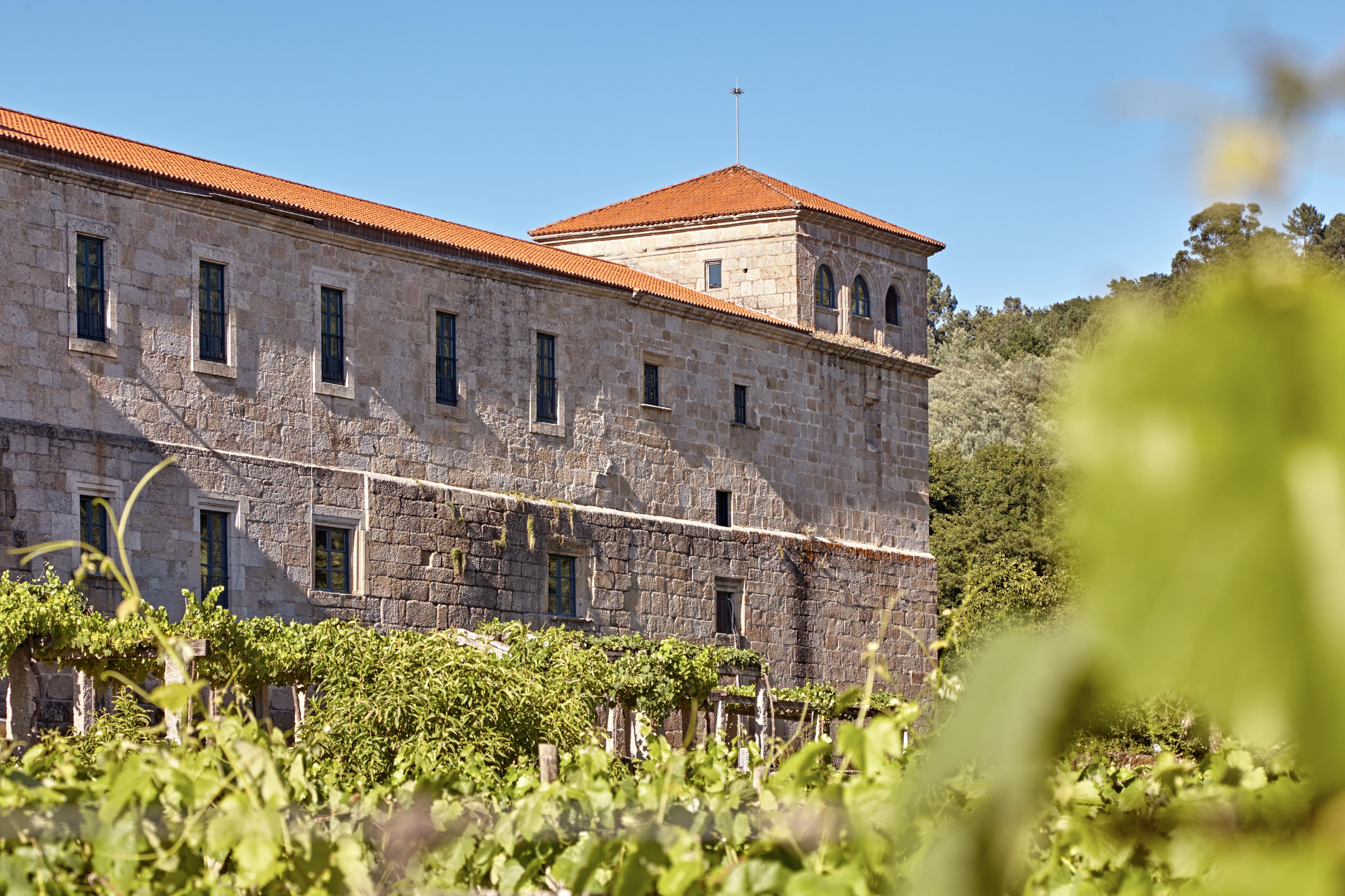 Eurostars Monumento Monasterio De San Clodio Hotel Leiro エクステリア 写真