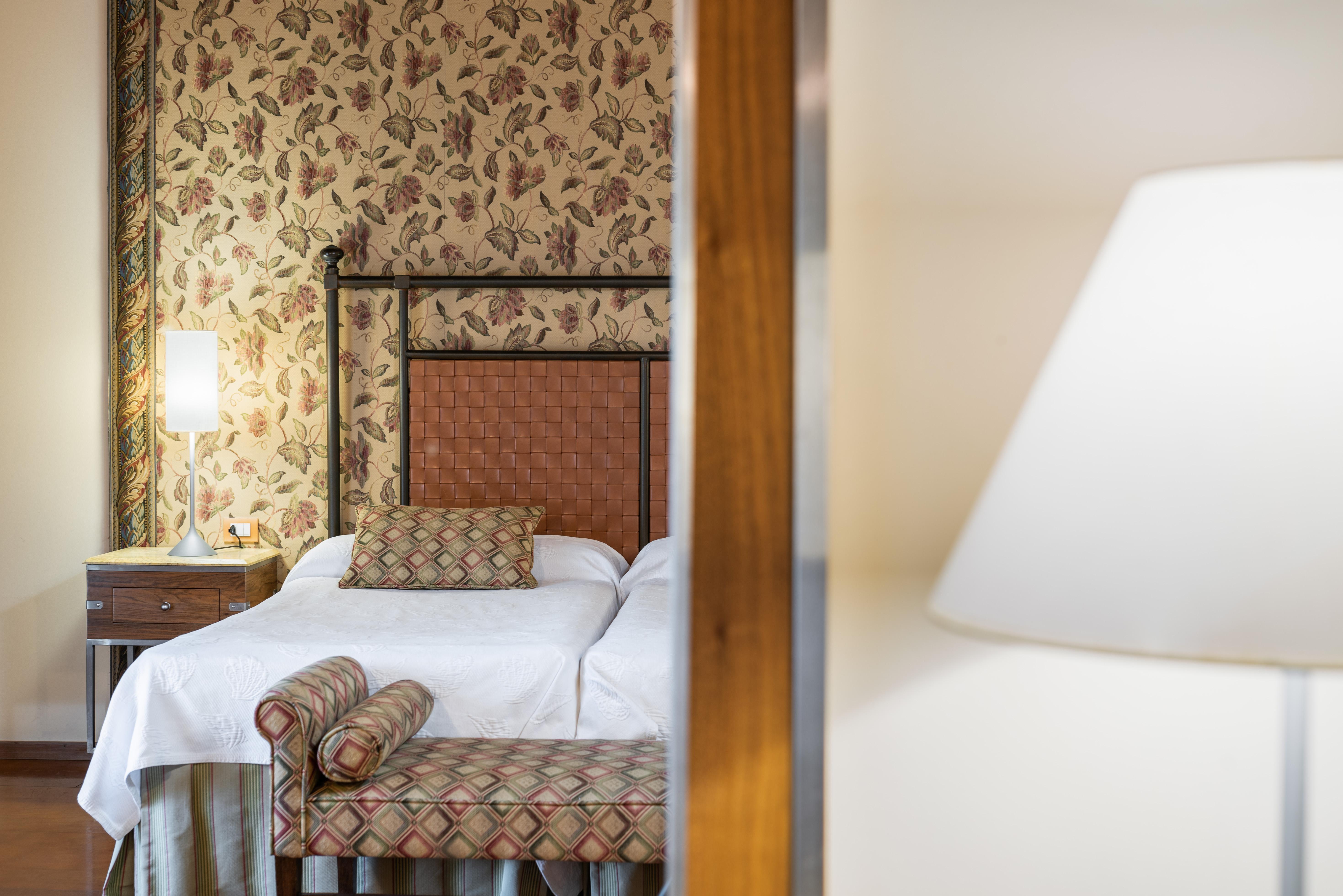 Eurostars Monumento Monasterio De San Clodio Hotel Leiro エクステリア 写真