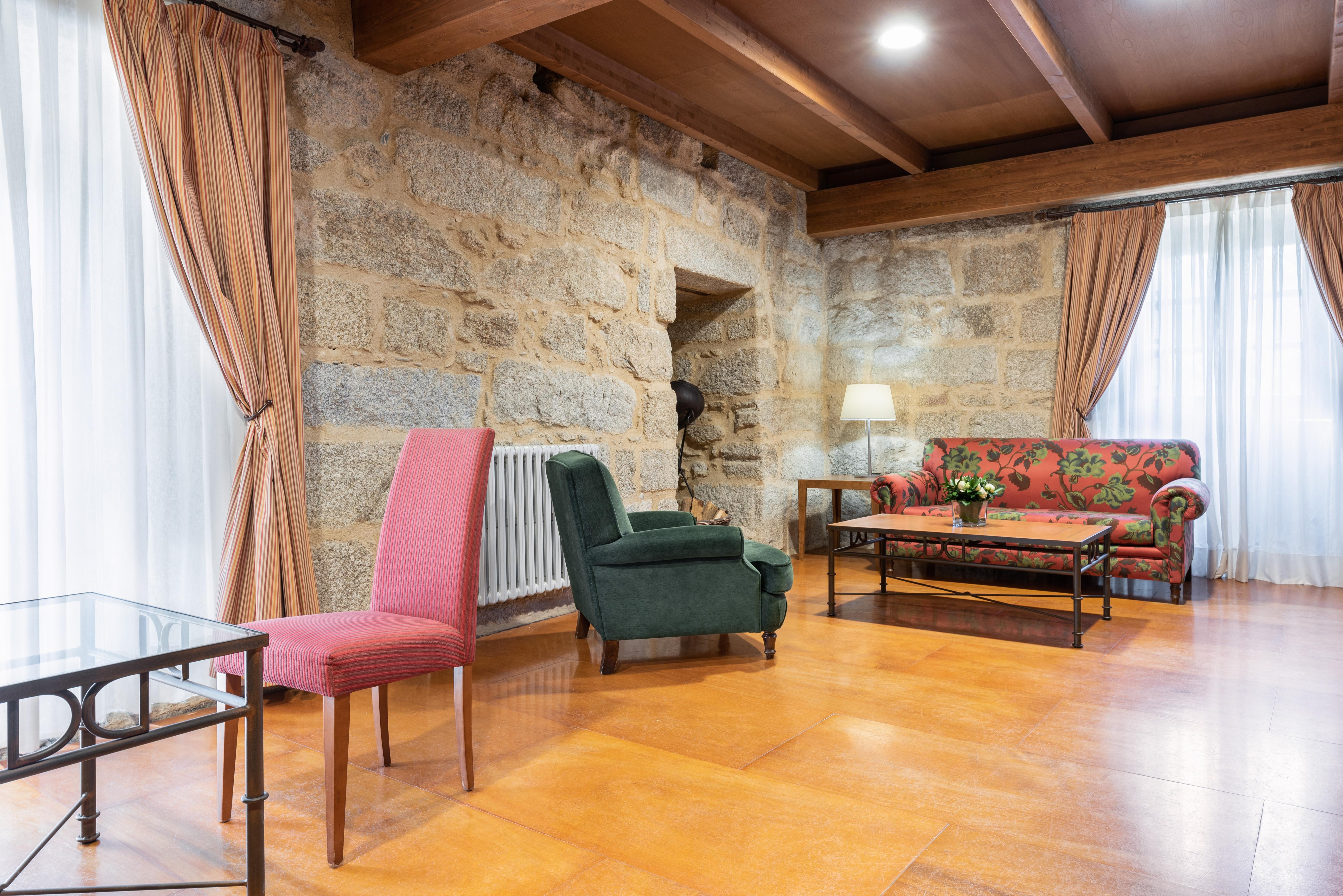 Eurostars Monumento Monasterio De San Clodio Hotel Leiro エクステリア 写真