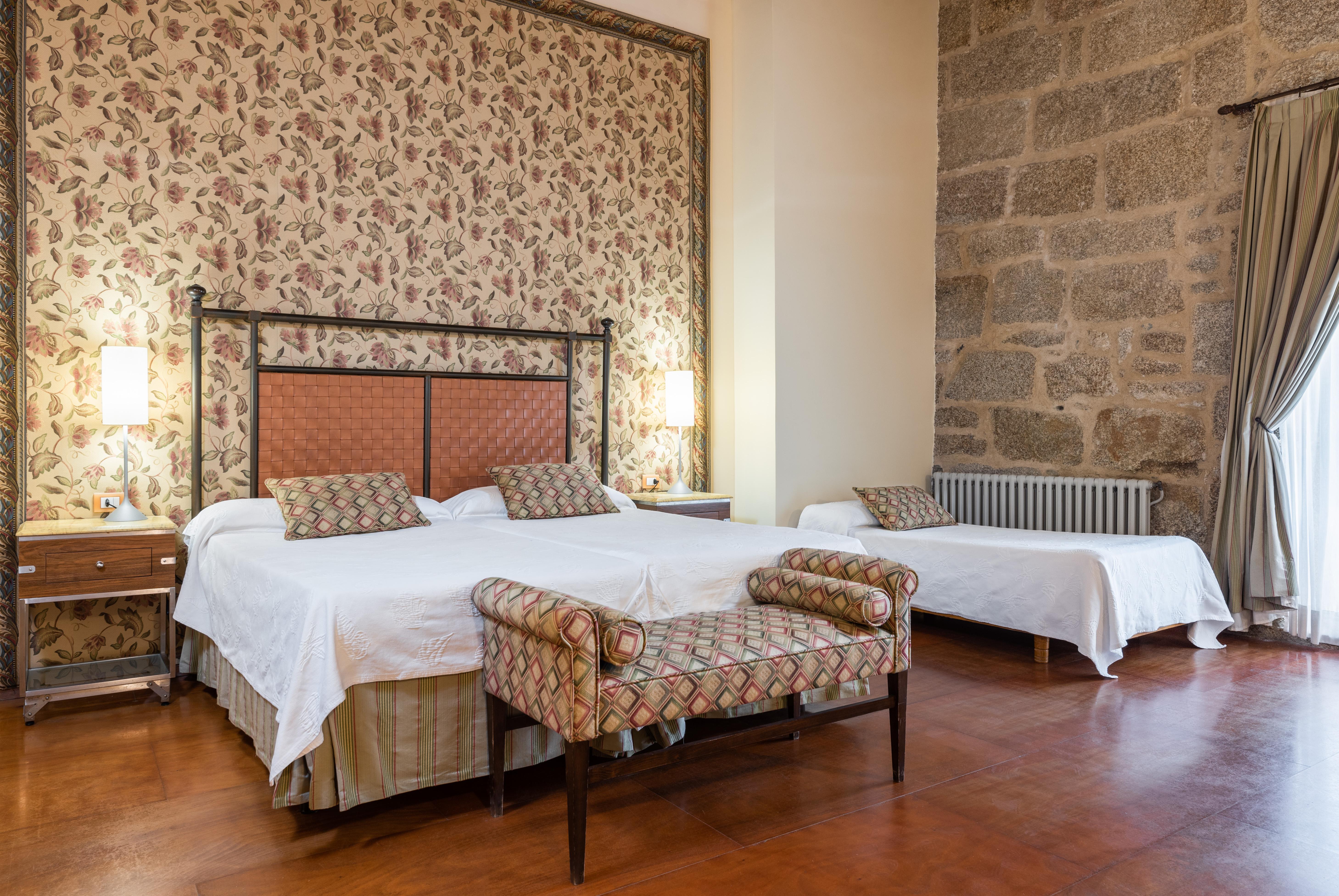 Eurostars Monumento Monasterio De San Clodio Hotel Leiro エクステリア 写真