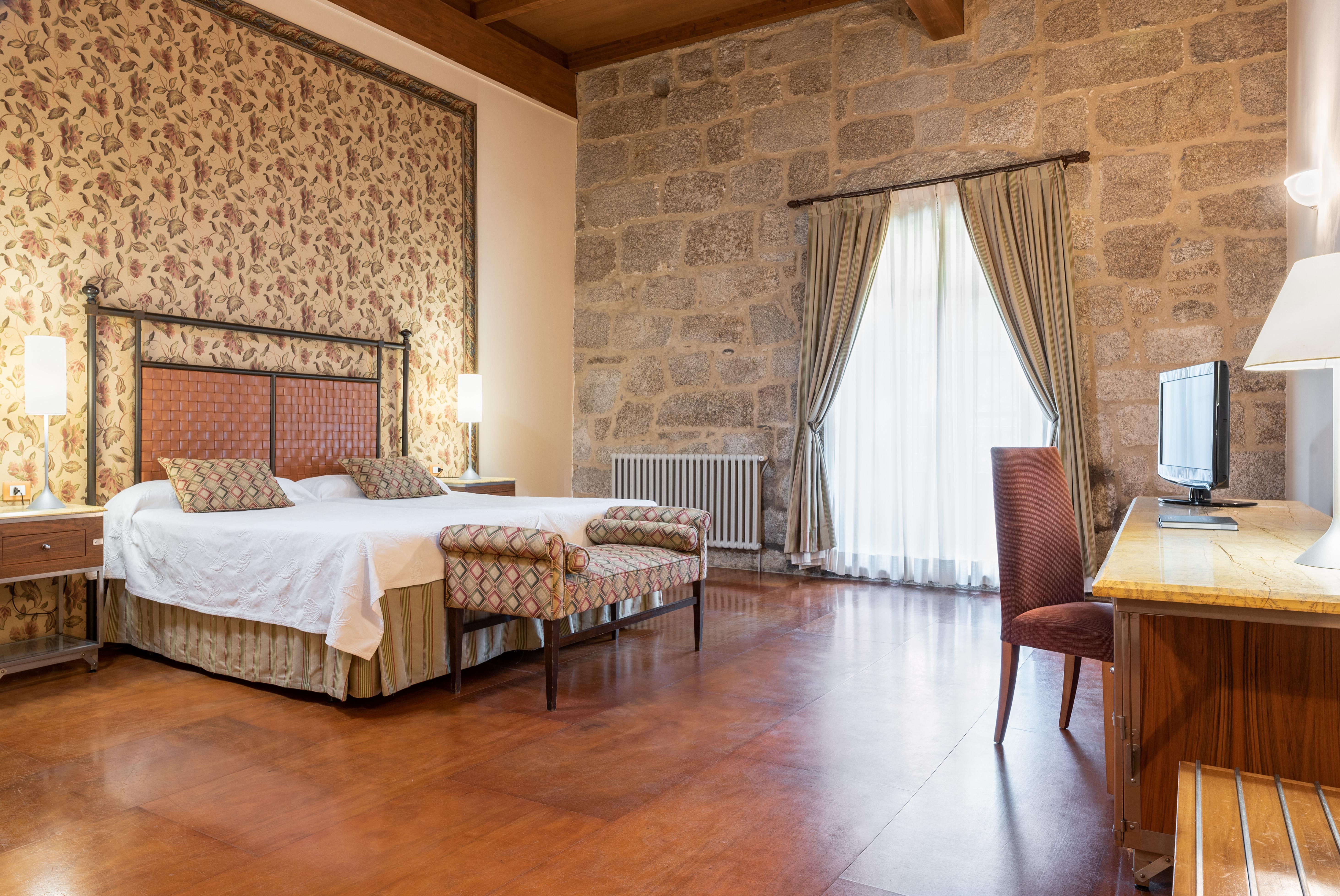 Eurostars Monumento Monasterio De San Clodio Hotel Leiro エクステリア 写真