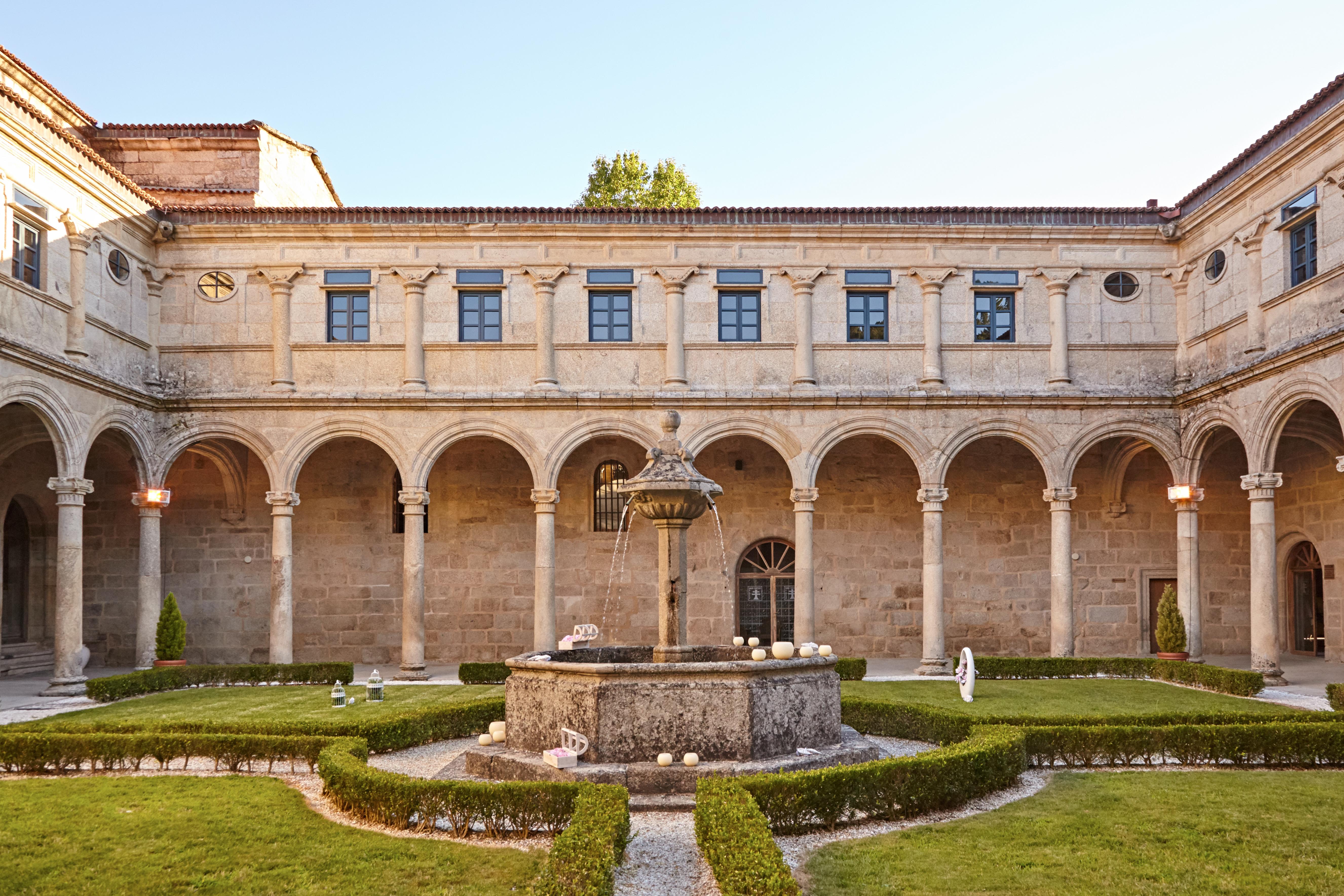 Eurostars Monumento Monasterio De San Clodio Hotel Leiro エクステリア 写真