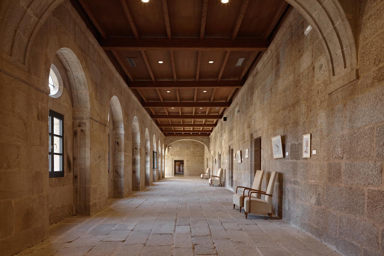 Eurostars Monumento Monasterio De San Clodio Hotel Leiro エクステリア 写真